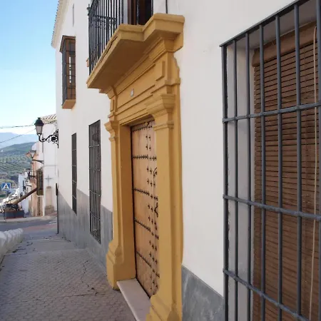 Casa Rehabilitada Siglo Xviii * Baena