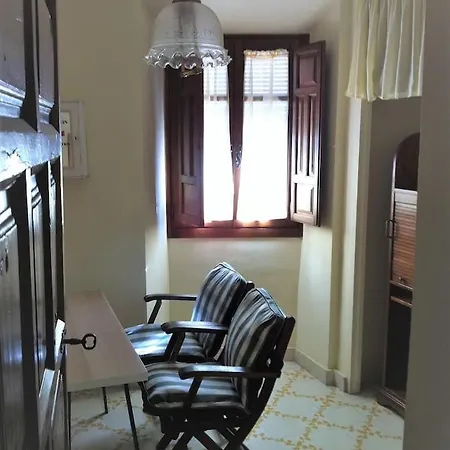 Casa Rehabilitada Siglo Xviii *
